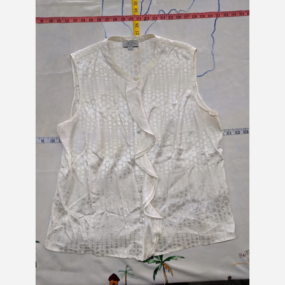 Women's Petite Size PL Tahari Arthur Levine